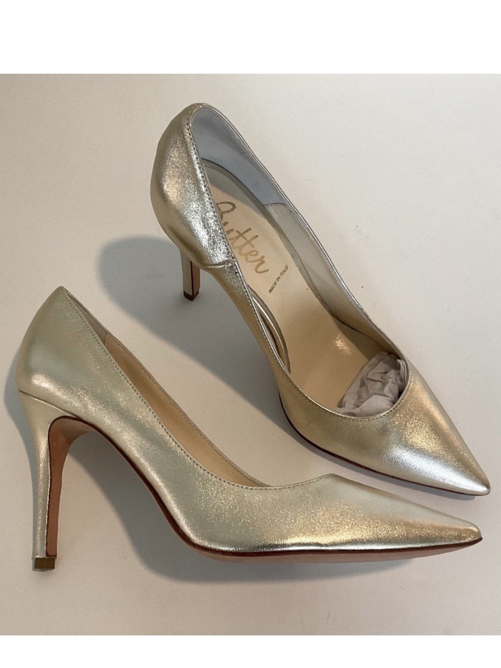 BUTTER Gold Leather Heels Size 8 EXCELLENT CONDITION